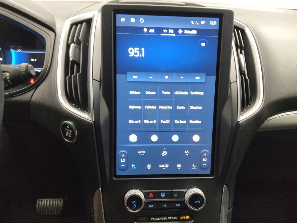 Used 2022 Ford Edge Titanium w/ Equipment Group 301A AWD/4WD image 25