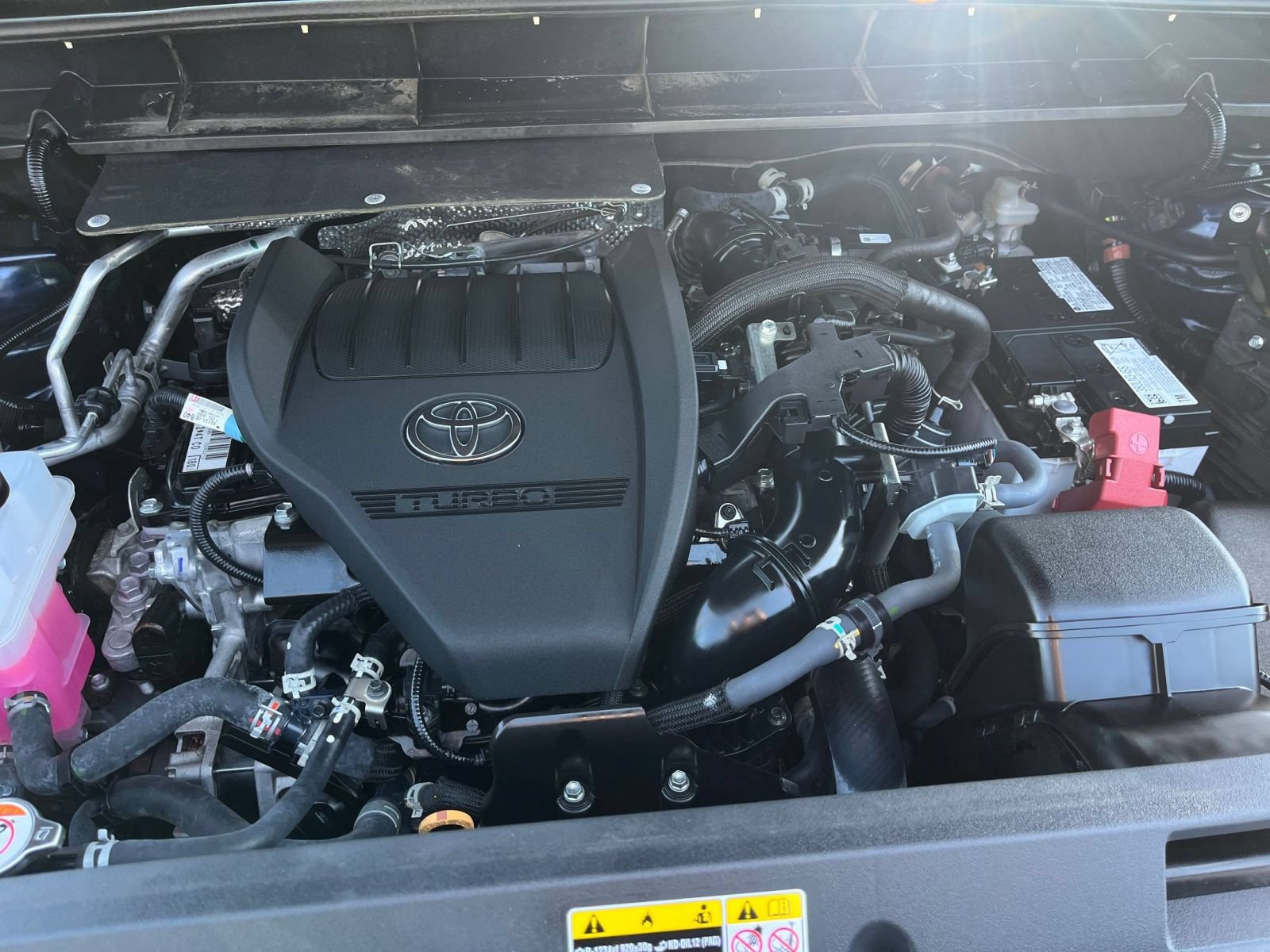Used 2025 Toyota Highlander XSE AWD/4WD image 35
