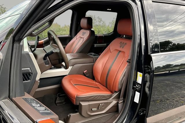 Used 2019 Ford F450 King Ranch w/ King Ranch Ultimate Package AWD/4WD image 23
