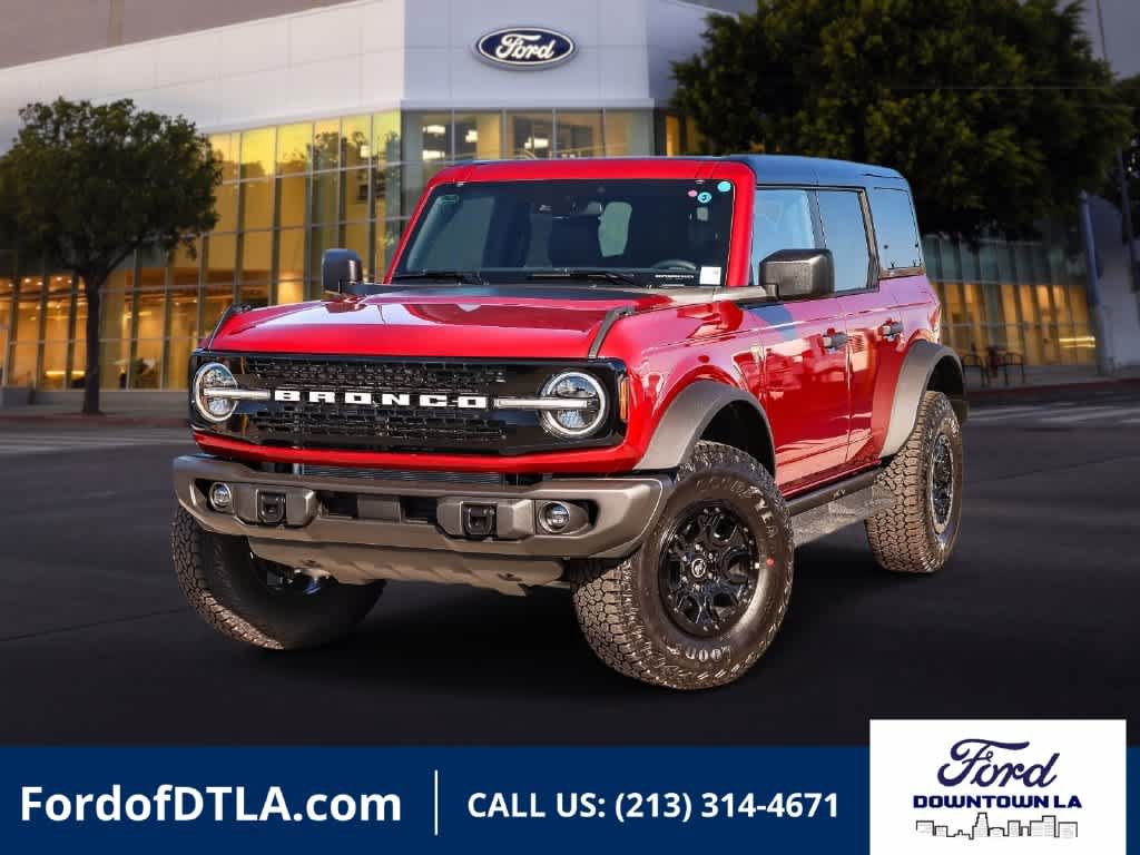 New 2026 Ford Bronco Badlands w/ Sasquatch Package AWD/4WD image 1