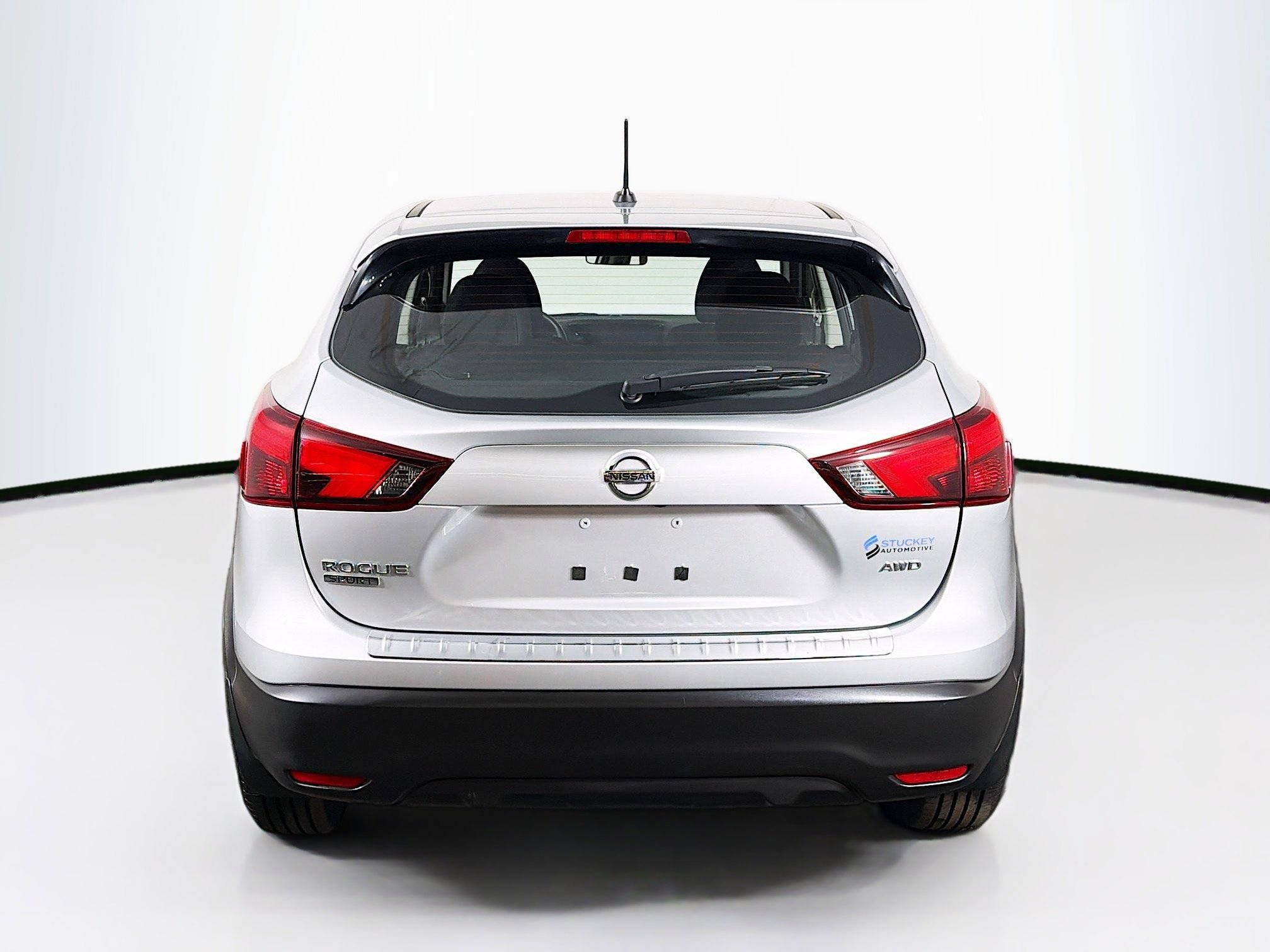 Used 2018 Nissan Rogue Sport S w/ S Appearance Package image 7