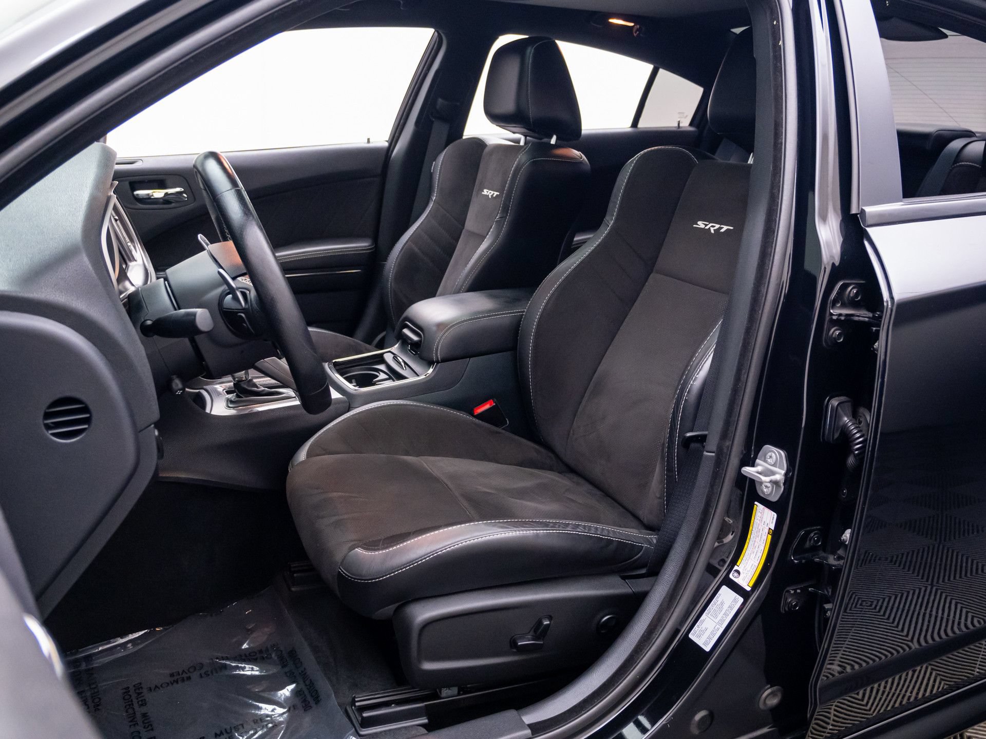 Used 2015 Dodge Charger SRT Hellcat w/ Harman/Kardon Audio Group RWD image 16