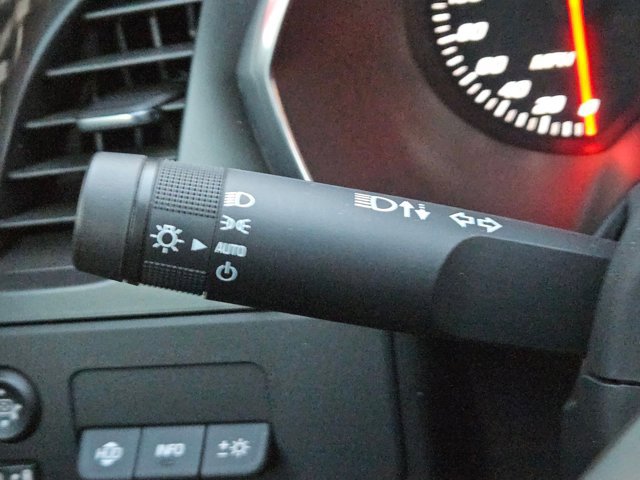 Used 2015 Chevrolet Corvette Stingray Coupe w/ 2LT Preferred Equipment Group image 25