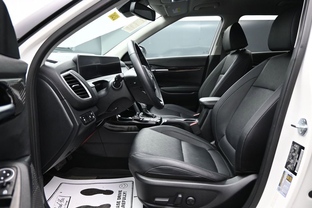 Used 2025 Kia Seltos EX AWD/4WD image 9