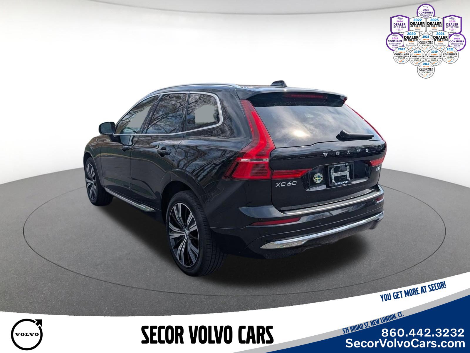 Used 2023 Volvo XC60 B5 Plus w/ Climate Package AWD/4WD image 6