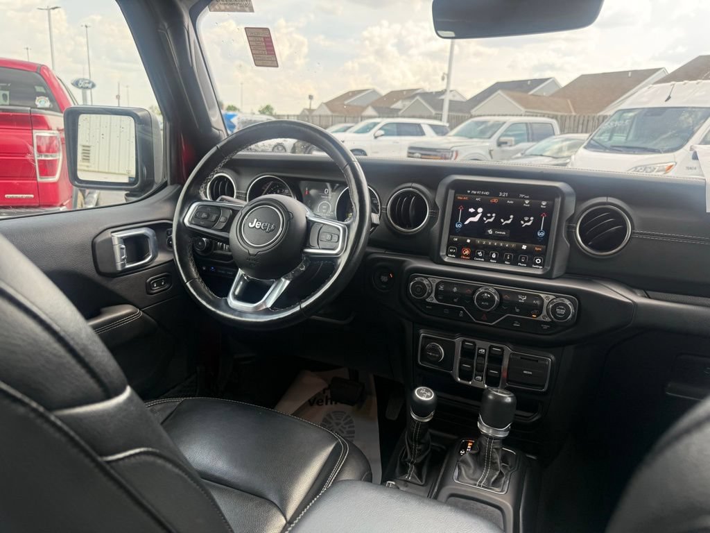 Used 2021 Jeep Wrangler Unlimited Sahara w/ Cold Weather Group AWD/4WD image 60