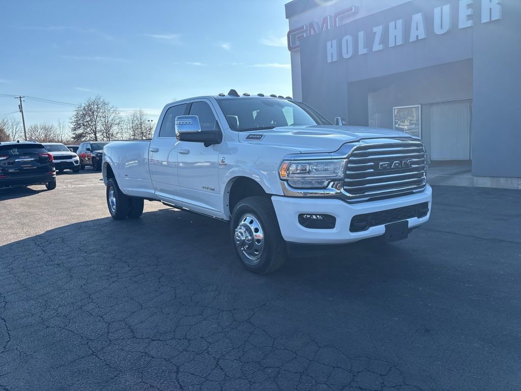 Used 2024 RAM 3500 Limited w/ Safety Group image 2