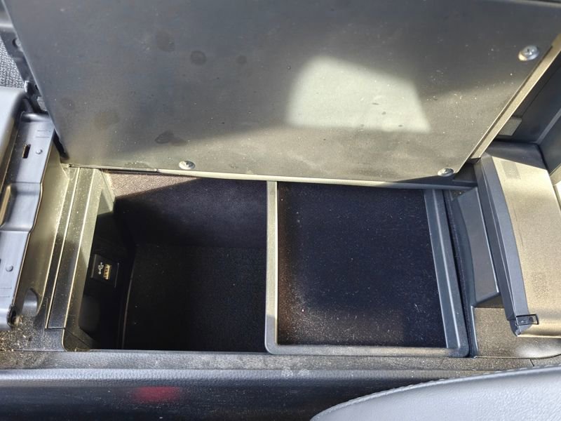 Used 2023 Toyota Crown XLE image 35