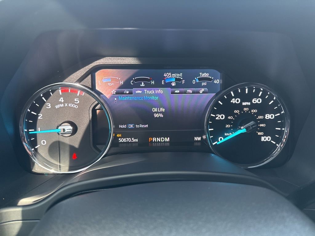 Used 2022 Ford F450 Platinum w/ FX4 Off-Road Package image 38