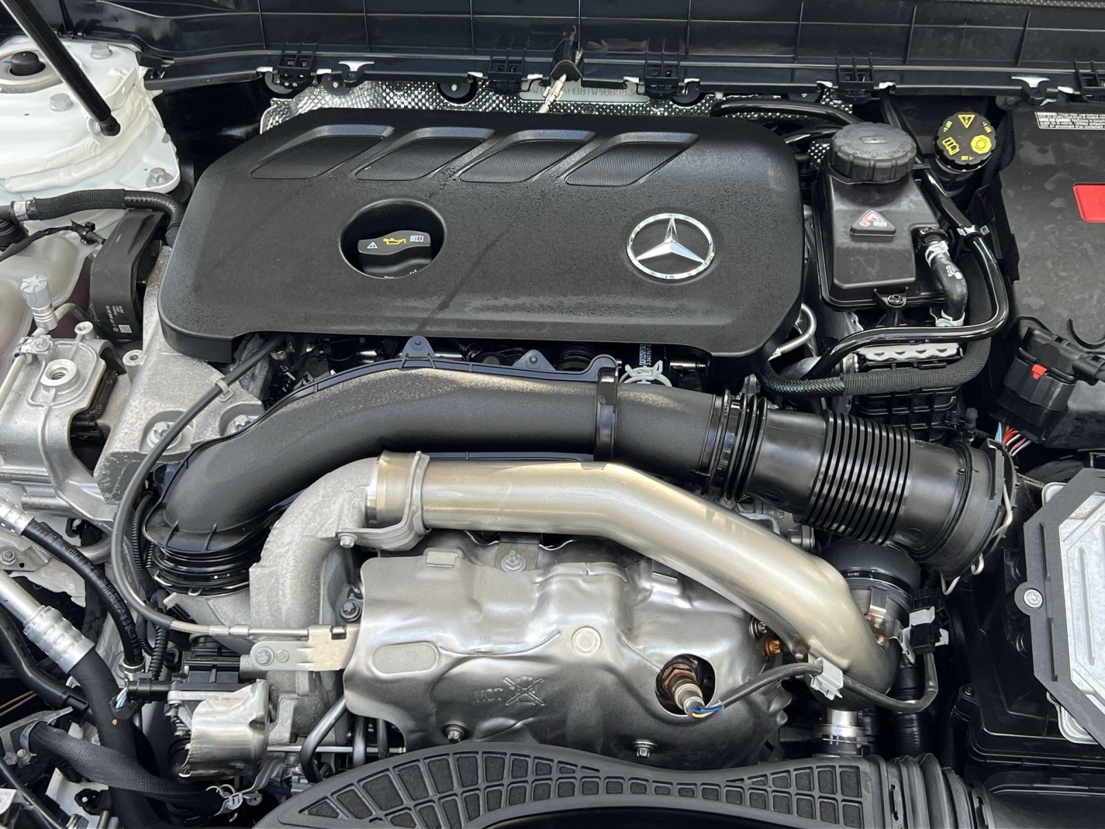 Used 2026 Mercedes-Benz GLB 250 4MATIC image 34