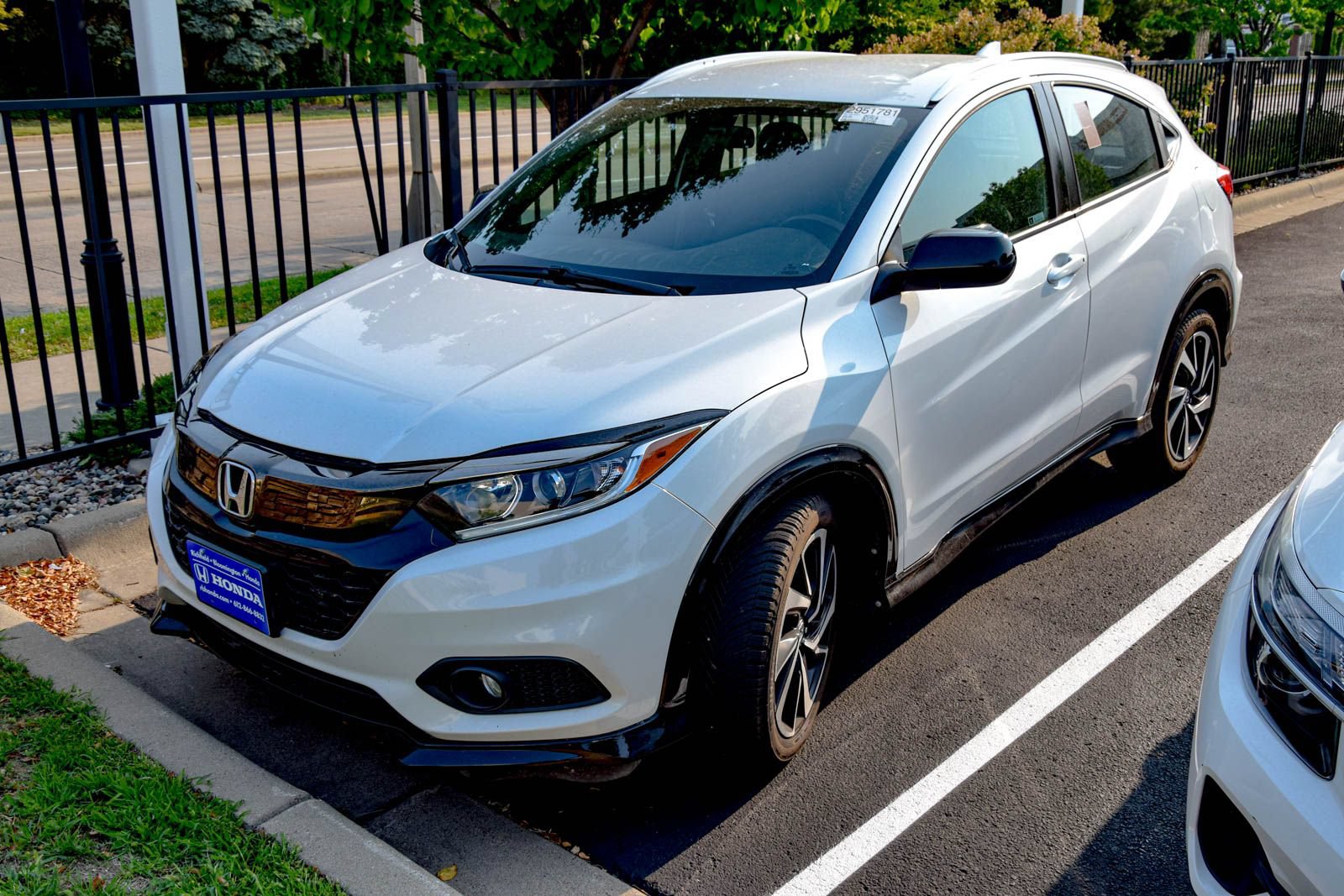 Used 2019 Honda HR-V Sport image 13