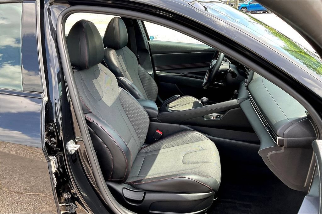 Used 2022 Hyundai Elantra N Line FWD image 16