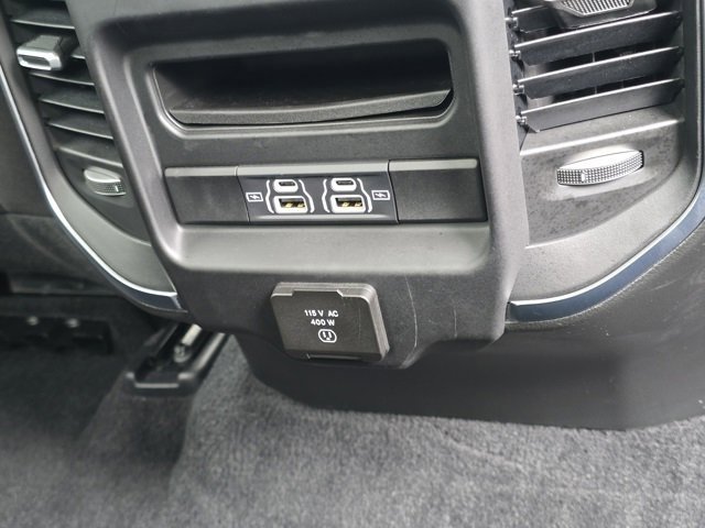 Used 2025 RAM 1500 Big Horn image 37