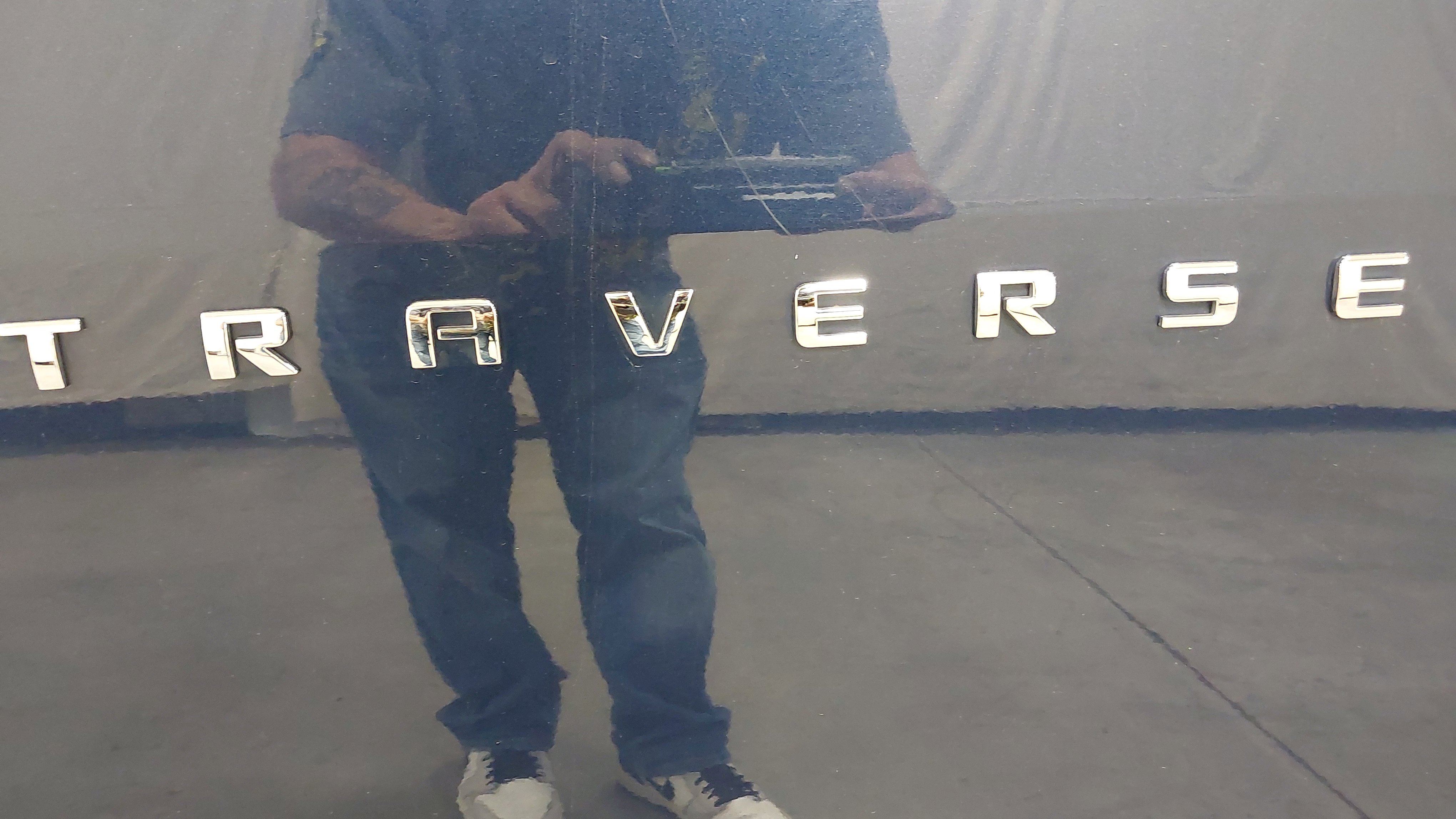 Used 2023 Chevrolet Traverse LT w/ LT Premium Package image 32