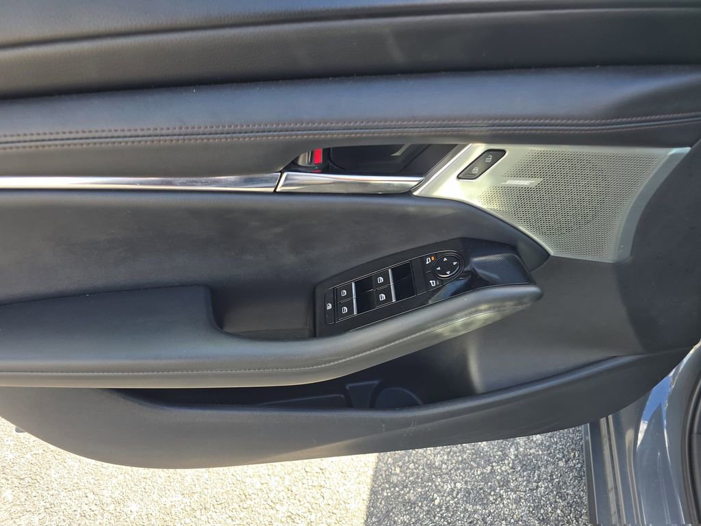 Used 2023 MAZDA MAZDA3 s image 16
