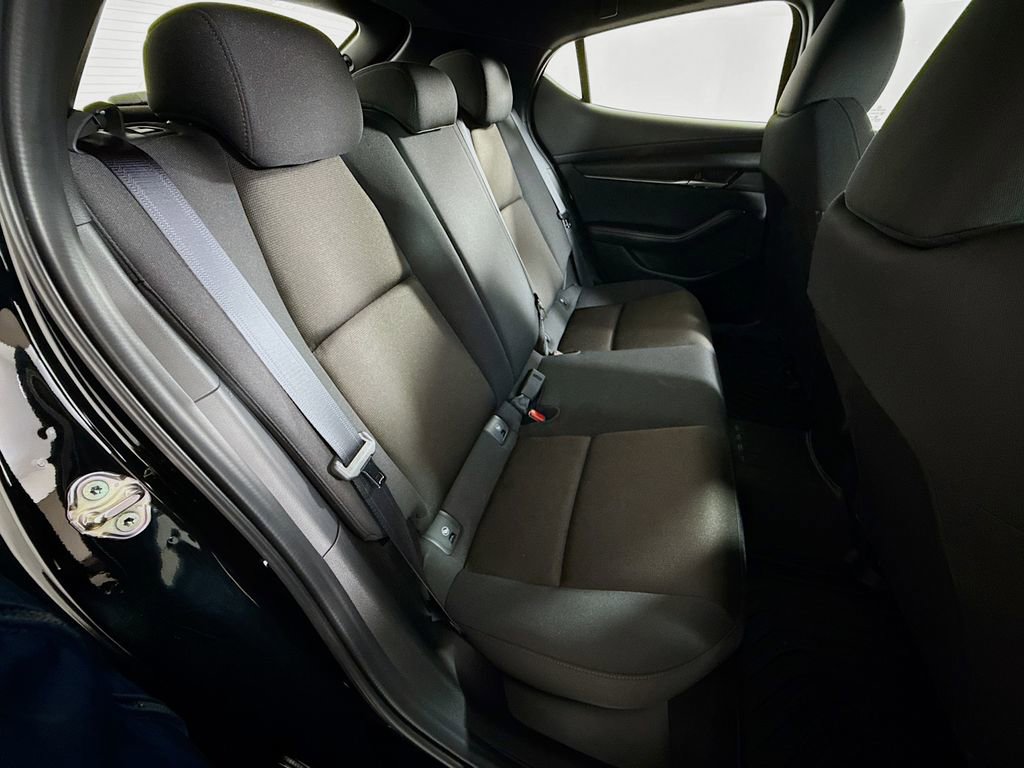 Used 2025 MAZDA MAZDA3 s image 26