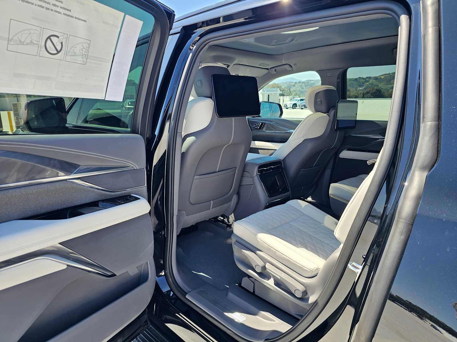 New 2026 Cadillac Escalade IQL Sport 1 AWD/4WD image 18