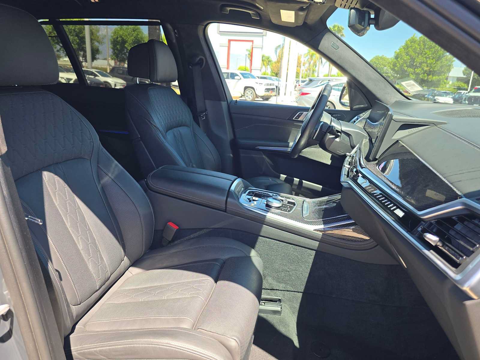 Used 2024 BMW X7 M60i w/ Executive Package AWD/4WD image 10