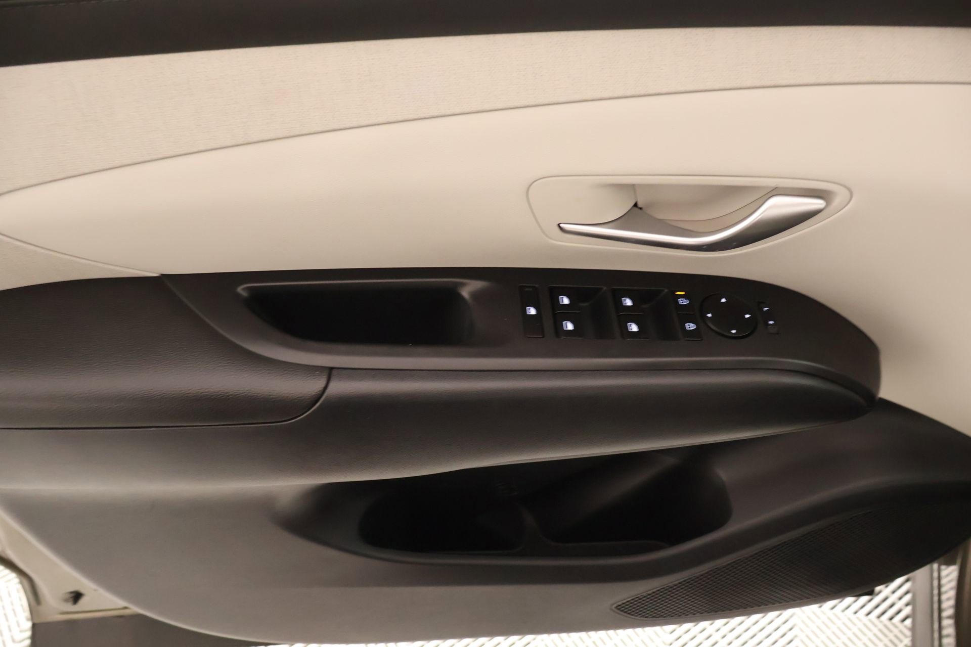 Certified 2025 Hyundai Tucson SEL AWD/4WD image 15
