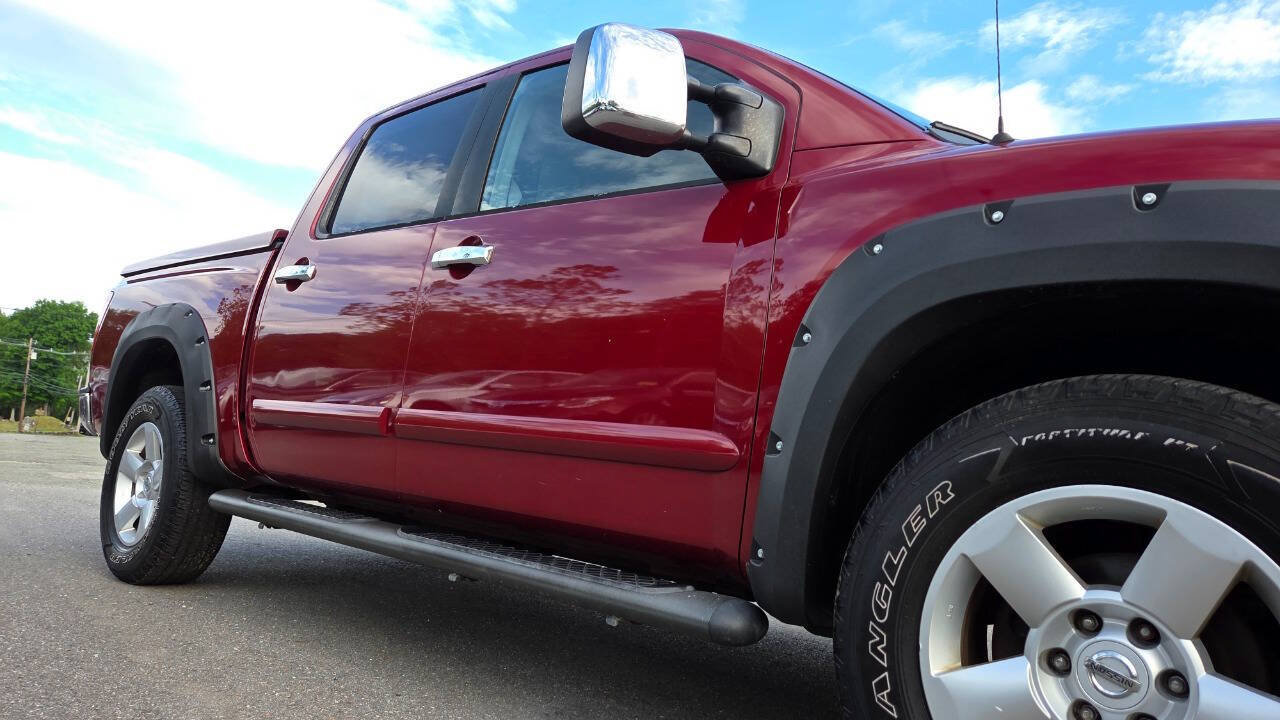 Used 2004 Nissan Titan SE w/ (Bed) Utility Bed Pkg AWD/4WD image 19