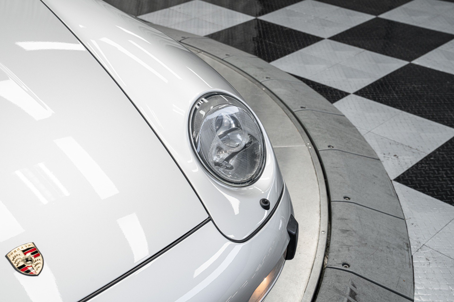 Used 1998 Porsche 911 GT3 RS image 44