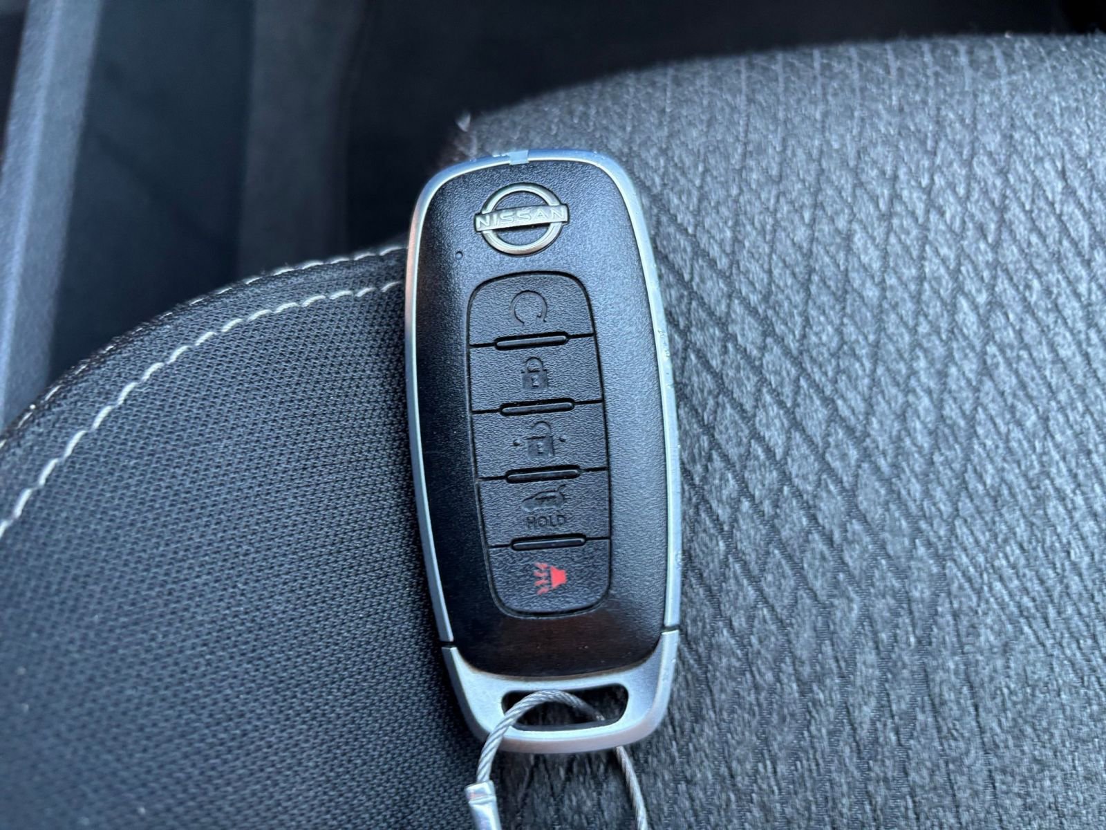 Used 2025 Nissan Rogue SV FWD image 22