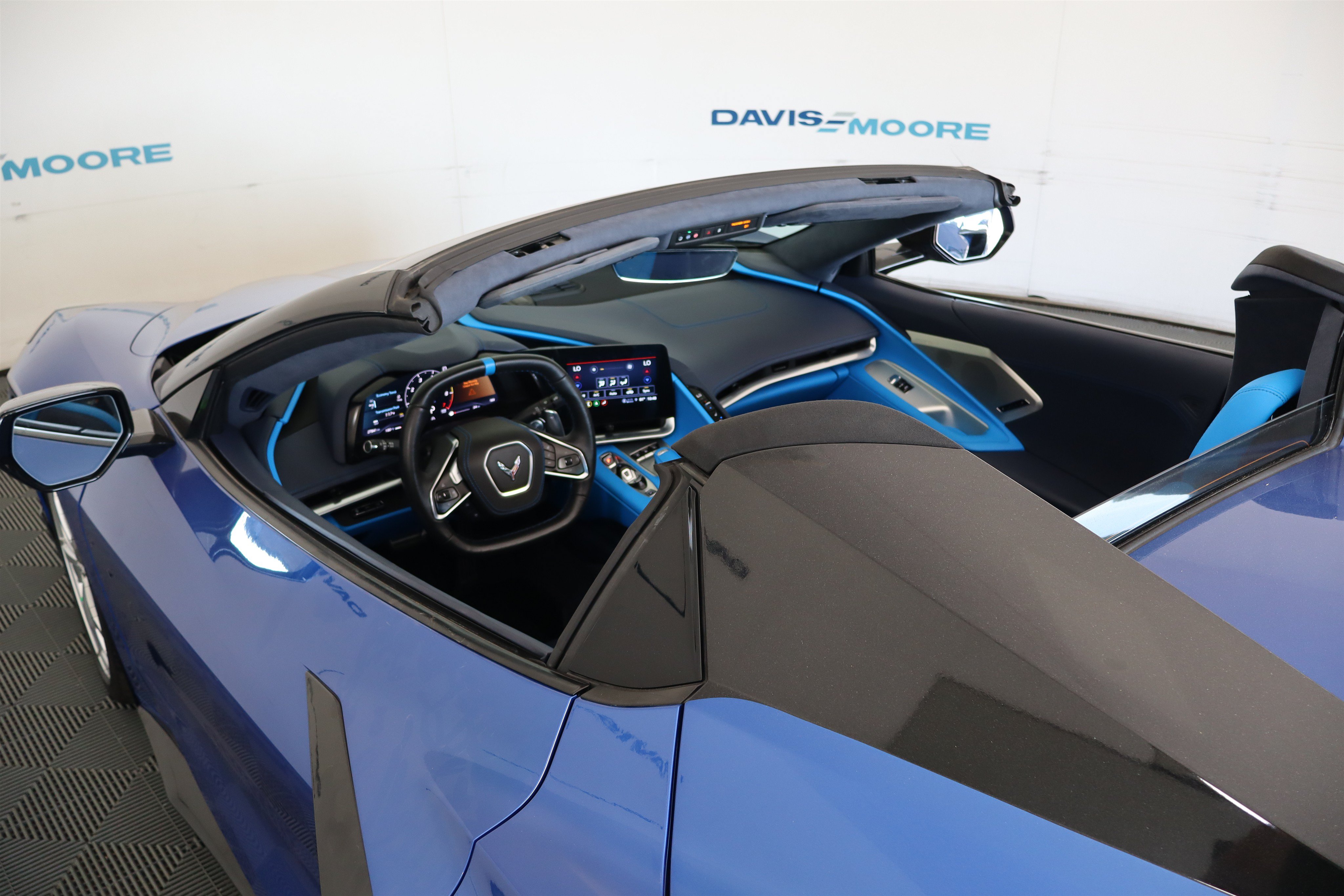 Certified 2021 Chevrolet Corvette Stingray Premium Conv w/ Z51 Performance Package RWD image 23