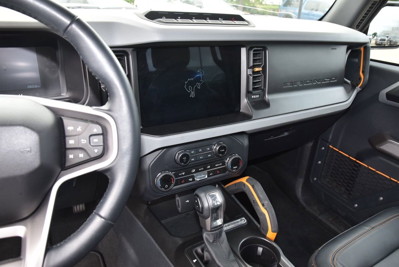 Certified 2023 Ford Bronco Badlands w/ Sasquatch Package image 10