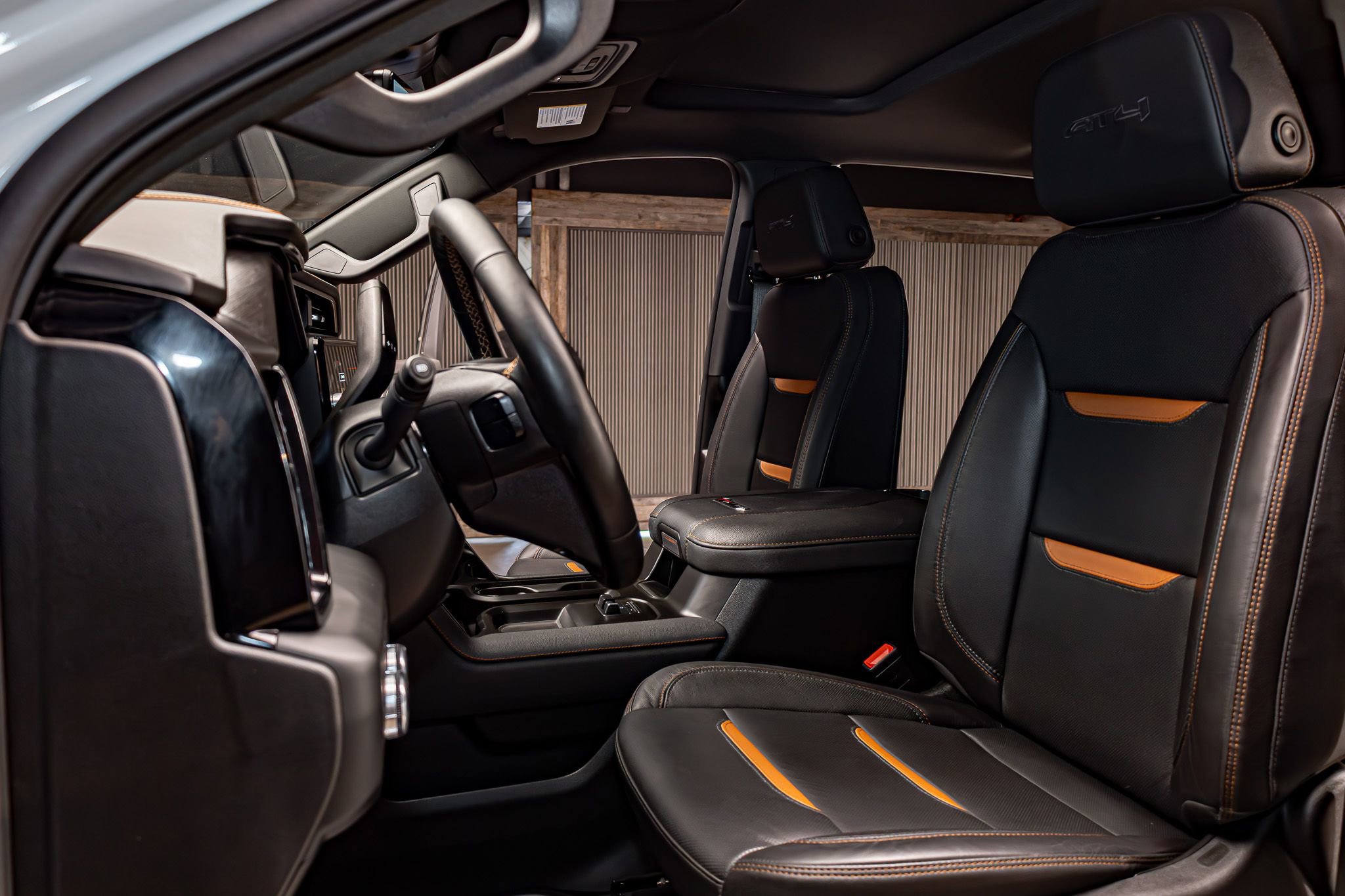 Used 2025 GMC Sierra 3500 AT4 w/ AT4 Premium Plus Package image 24