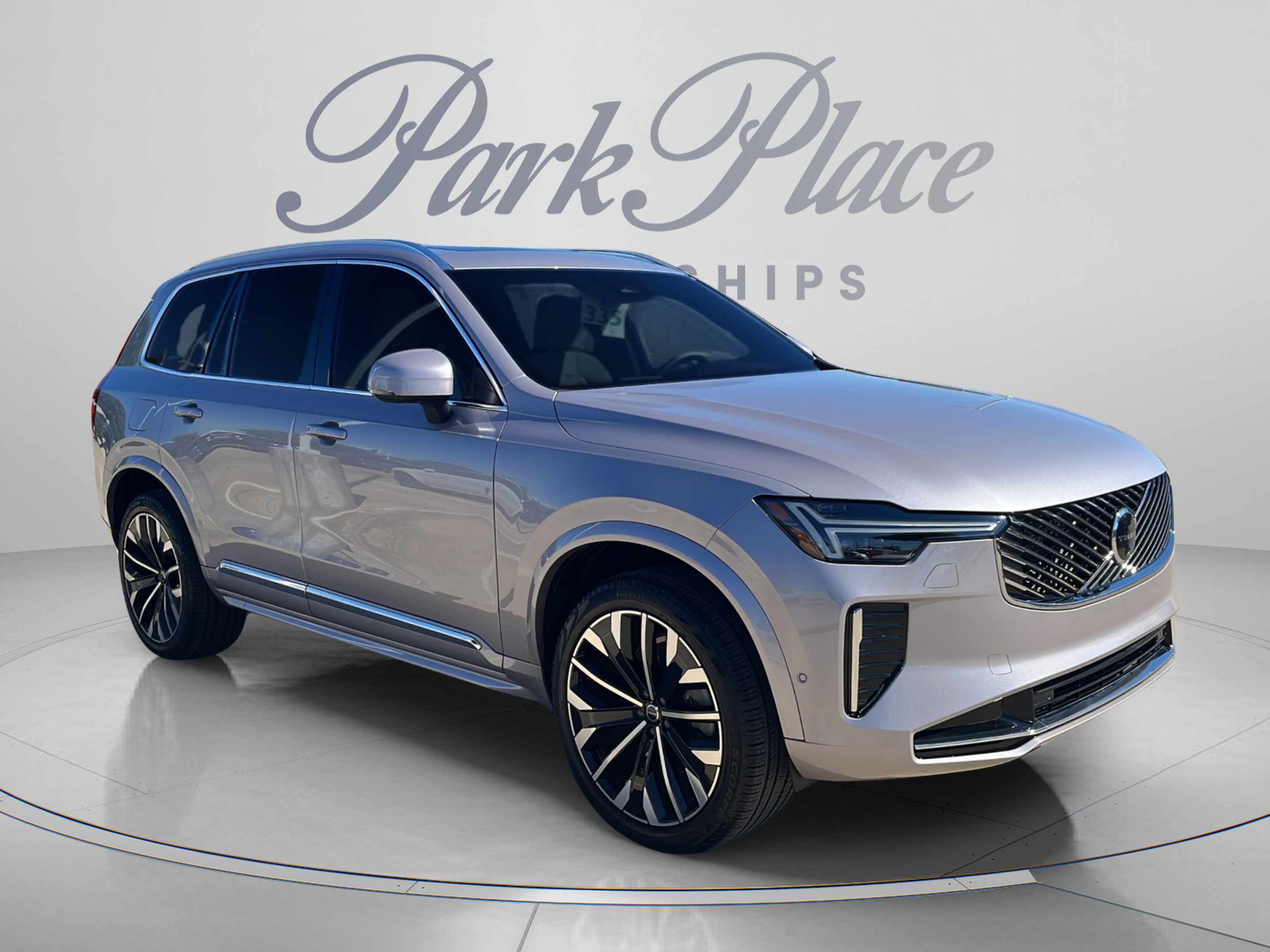 Used 2026 Volvo XC90 B6 Plus w/ Protection Package Premier AWD/4WD image 9