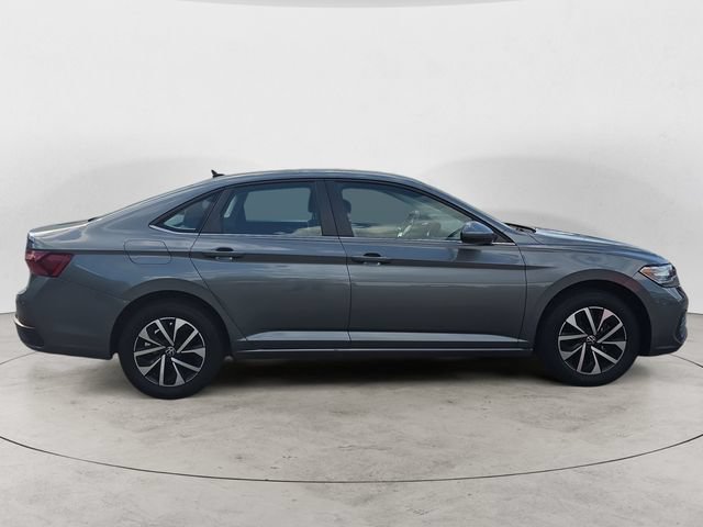 Used 2024 Volkswagen Jetta S FWD image 6