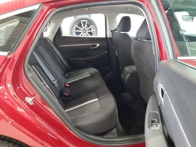 Used 2025 Hyundai Sonata SEL FWD image 15