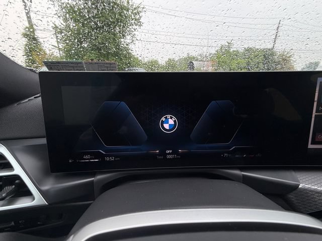 New 2026 BMW 330i xDrive Sedan w/ Convenience Package AWD/4WD image 28