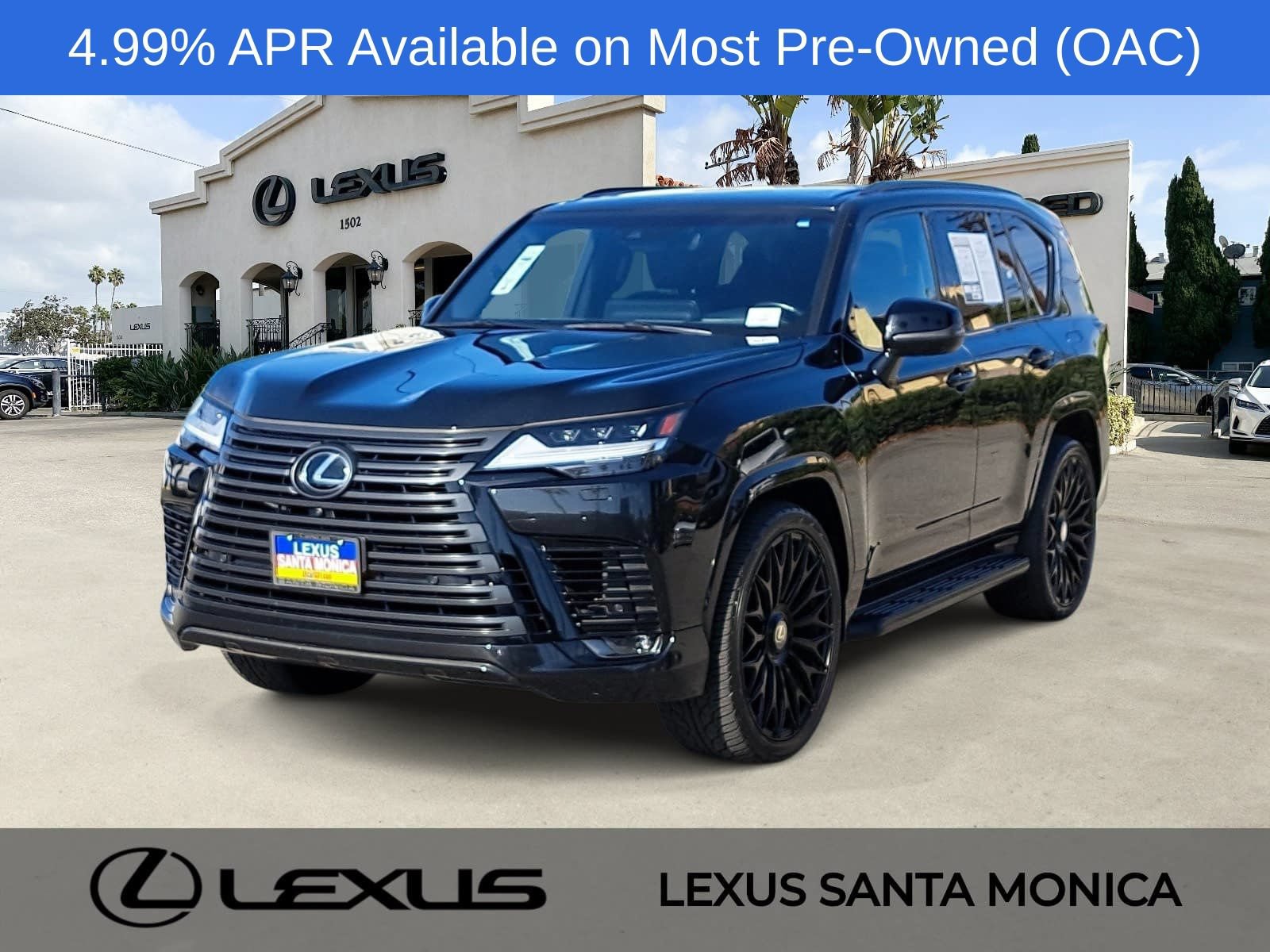 Used 2023 Lexus LX 600 4WD w/ Appearance Package image 1