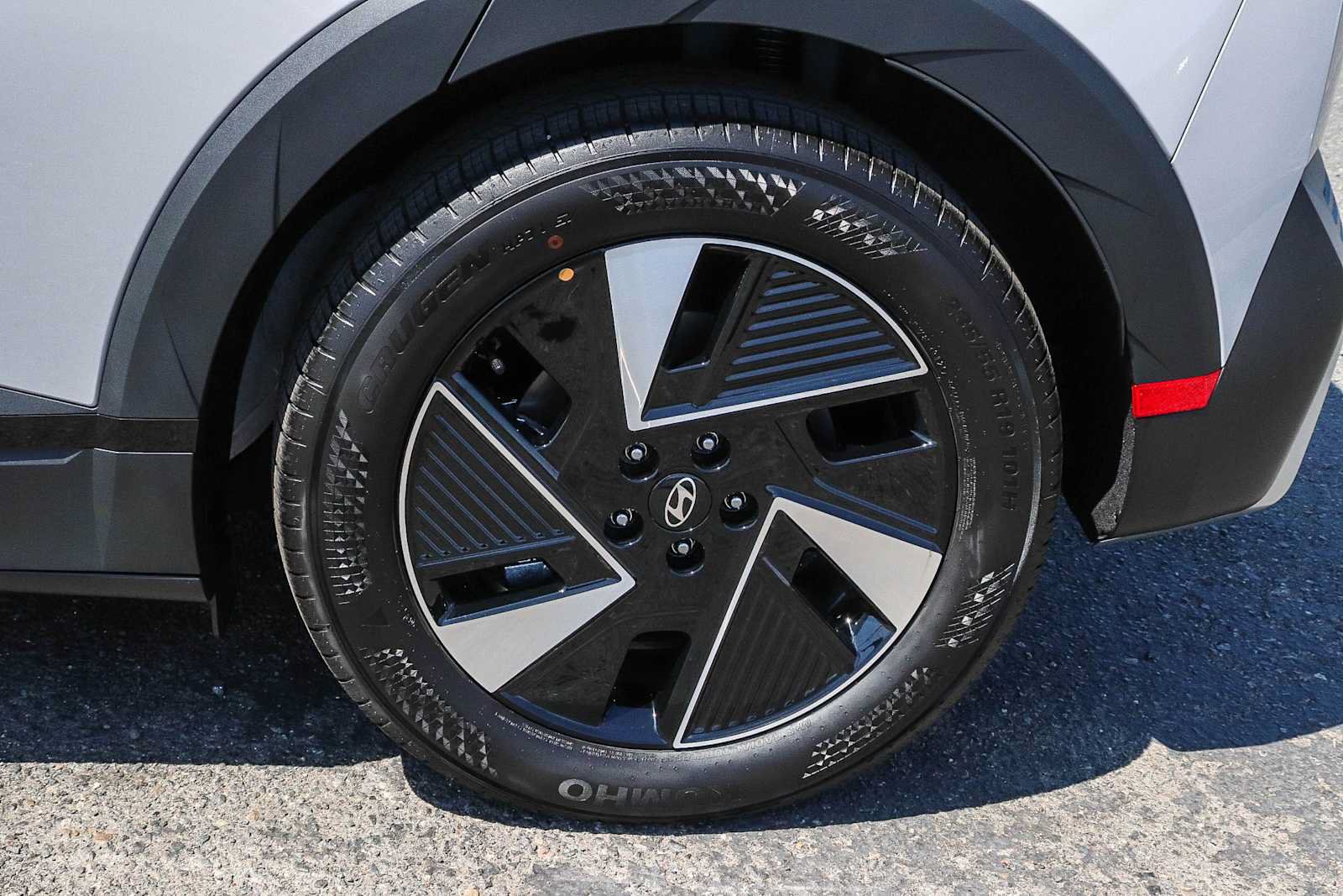 New 2027 Hyundai Ioniq 5 SEL RWD image 13