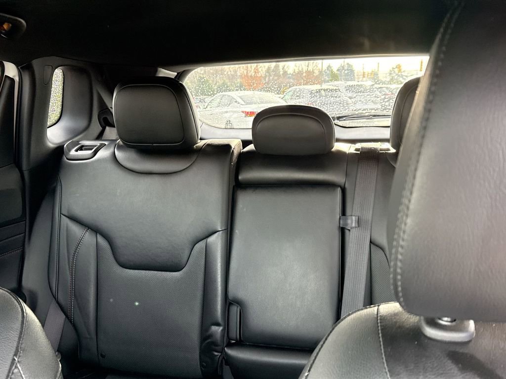 Used 2023 Jeep Compass Trailhawk w/ Trailhawk Elite Group image 29