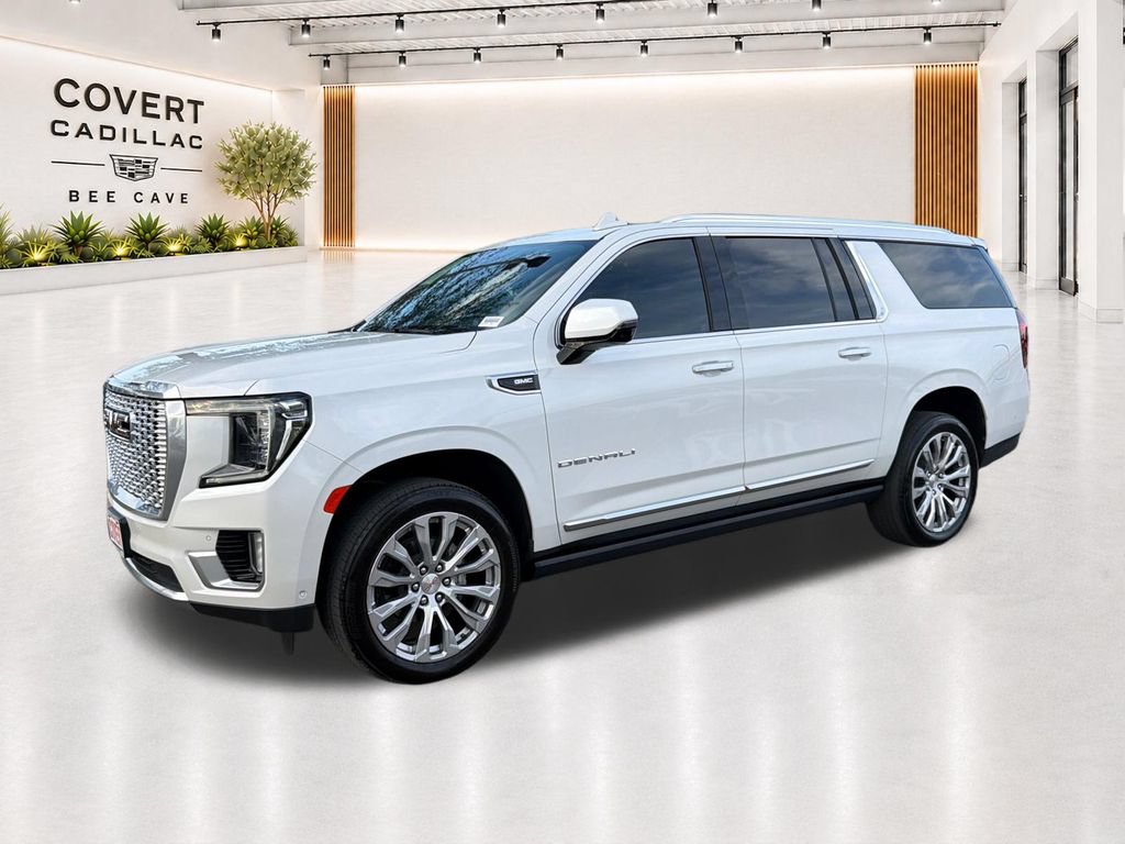 Used 2024 GMC Yukon XL Denali w/ Advanced Technology Package AWD/4WD image 4