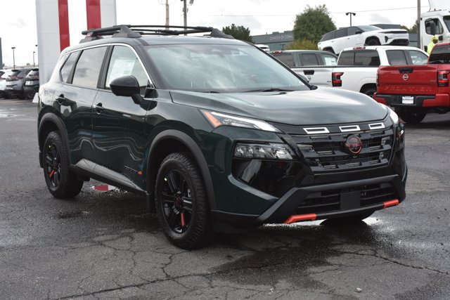 New 2026 Nissan Rogue SV AWD/4WD image 3