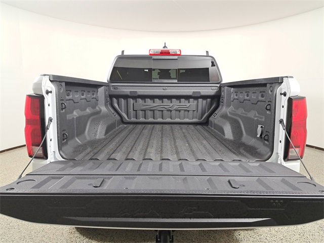 Used 2023 Chevrolet Colorado ZR2 w/ ZR2 Convenience Package III image 10