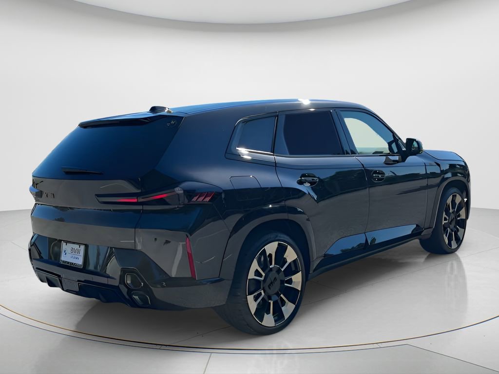 New 2026 BMW XM Label Red w/ M Driver's Package image 8