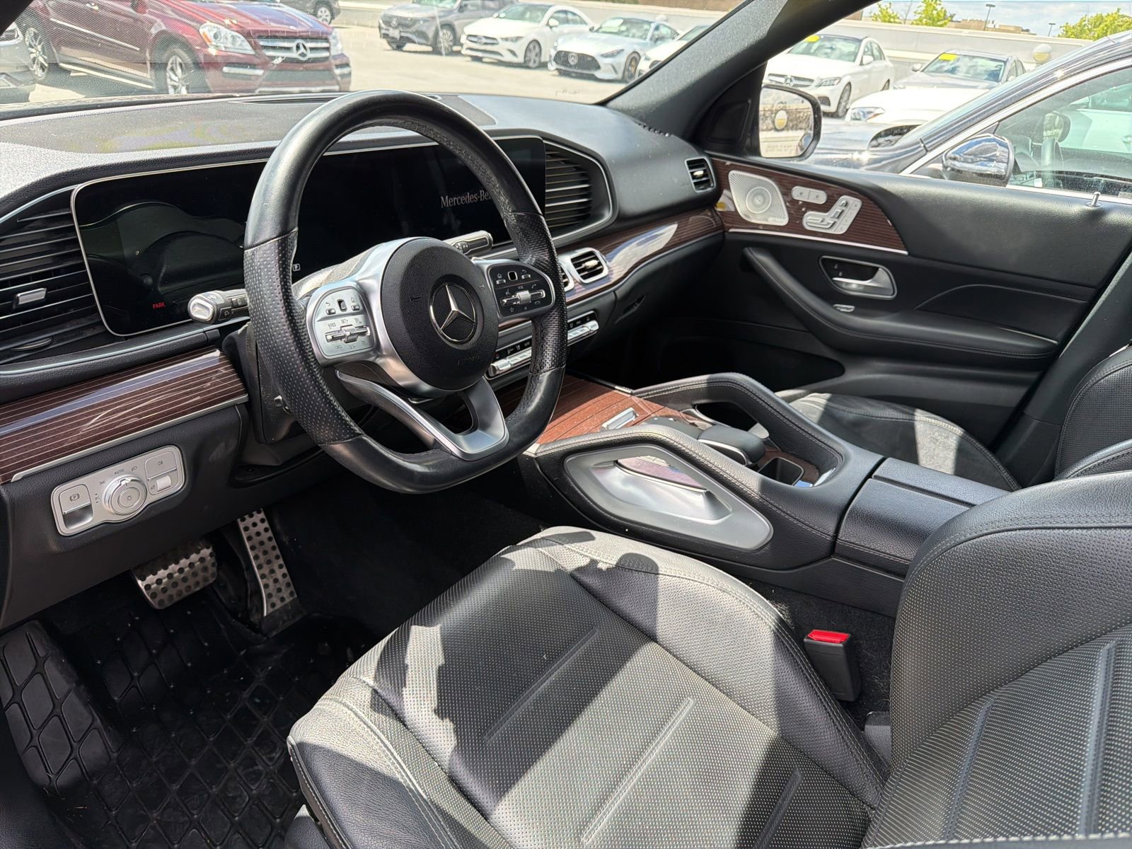 Used 2023 Mercedes-Benz GLE 450 4MATIC image 3