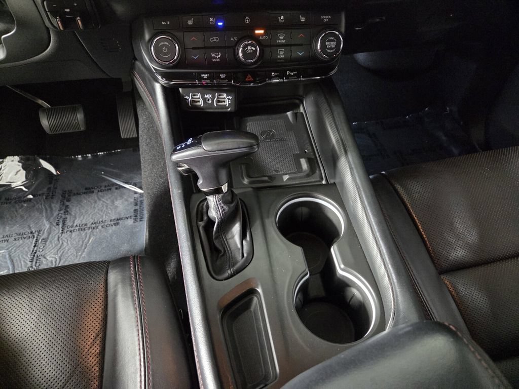 Used 2021 Dodge Durango R/T w/ Blacktop Package RWD image 19
