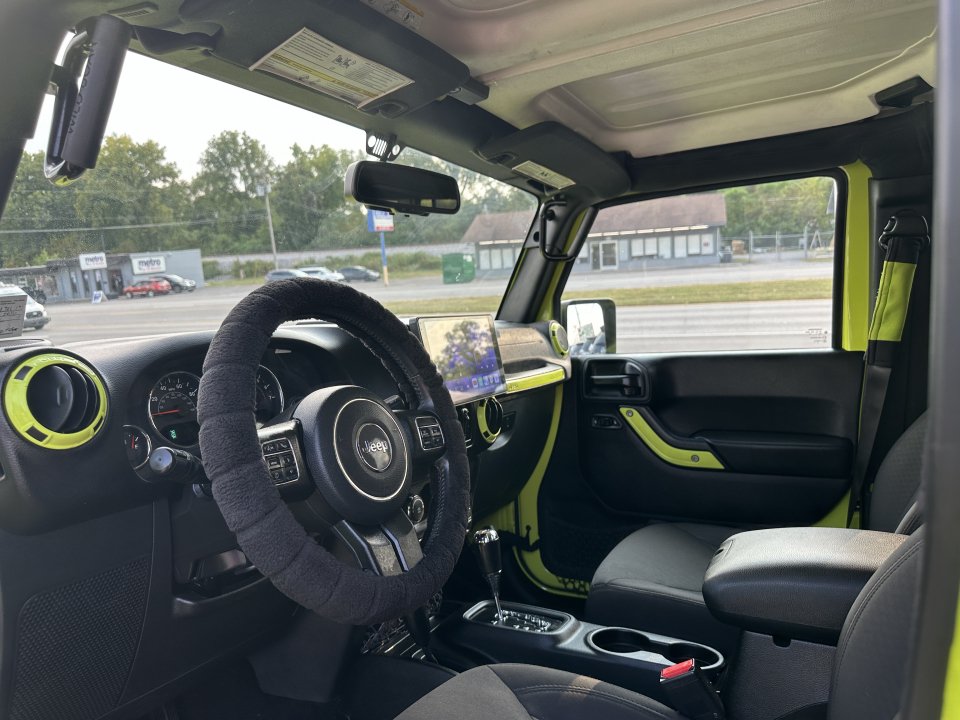 Used 2016 Jeep Wrangler Unlimited Sport w/ Quick Order Package 24S AWD/4WD image 10