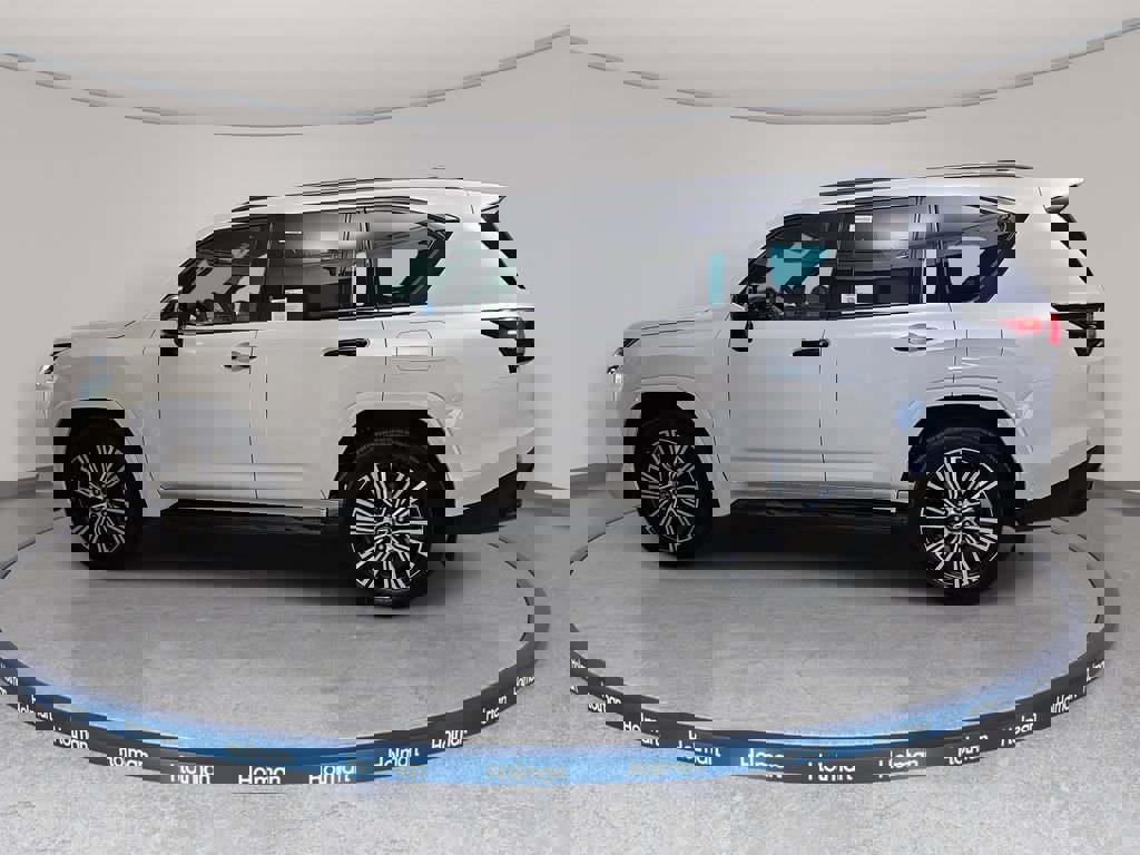 New 2026 Lexus LX 700h Luxury image 8