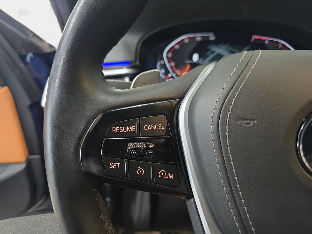 Used 2023 BMW 530i w/ Convenience Package RWD image 20