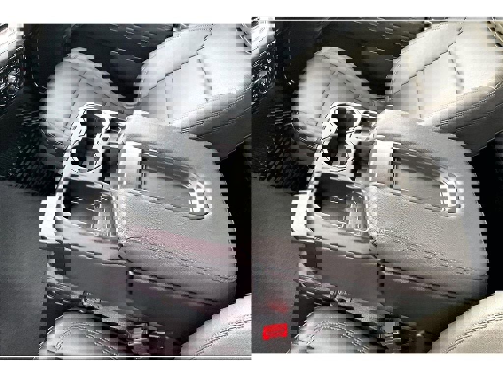 Used 2025 Chevrolet Silverado 3500 LTZ image 19