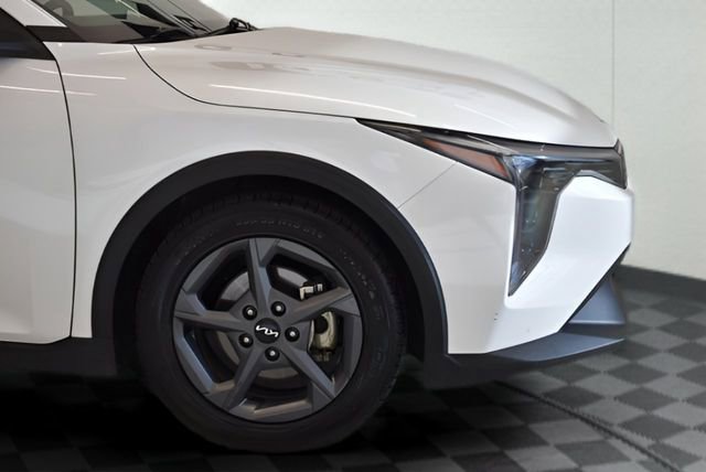 Used 2025 Kia K4 image 13