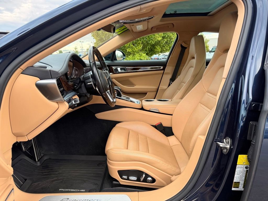 Used 2018 Porsche Panamera 4 AWD/4WD image 12