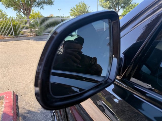 Used 2019 BMW X6 xDrive35i w/ M Sport Package image 32