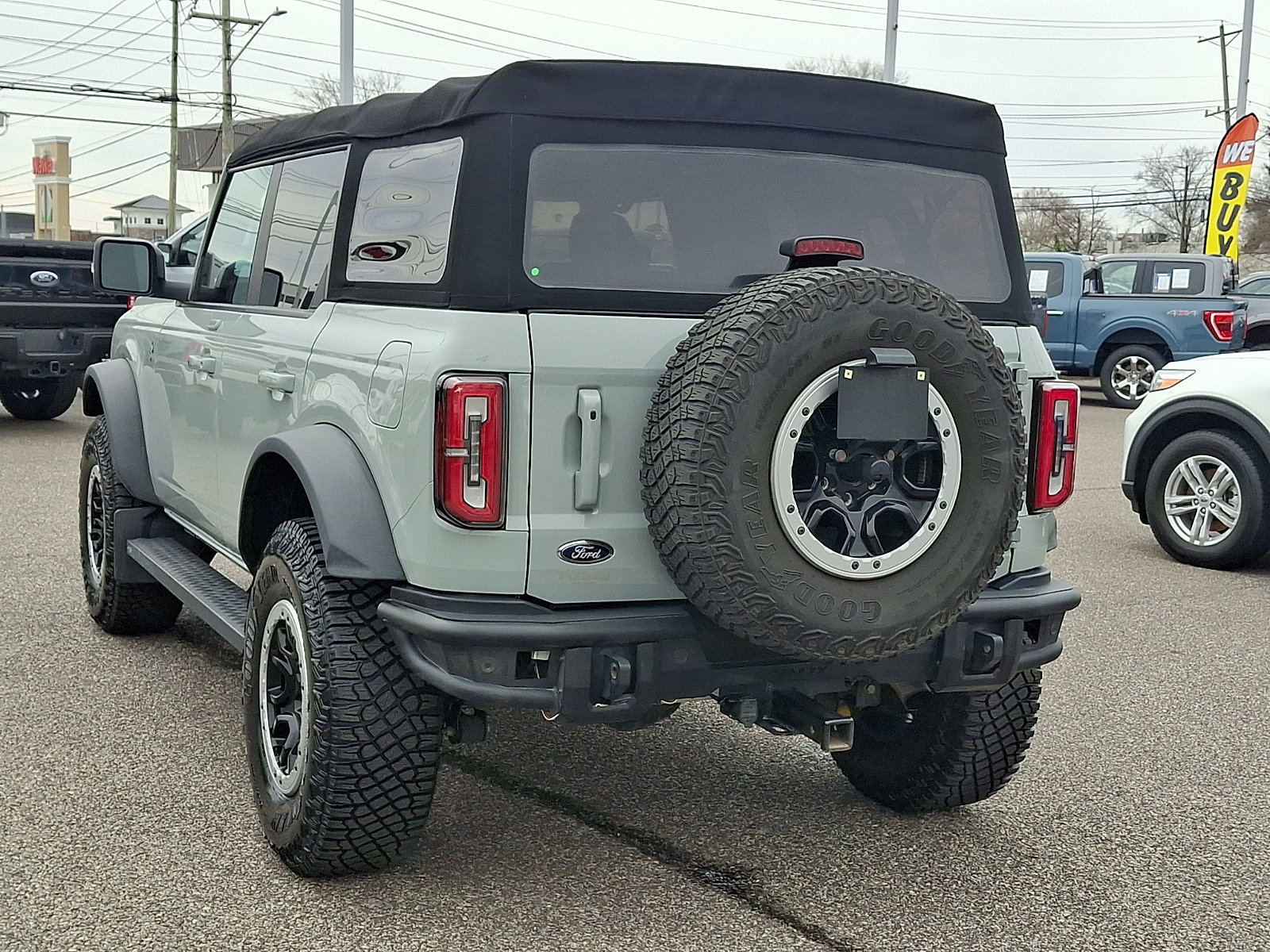 Certified 2022 Ford Bronco Outer Banks w/ Sasquatch Package image 8